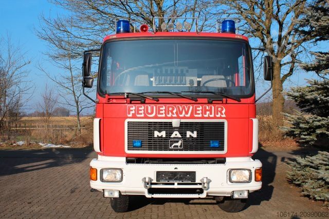 Sonstige MAN 12.232 FA 4x4 TLF 16/24 * 8 Gang Schaltgetriebe*