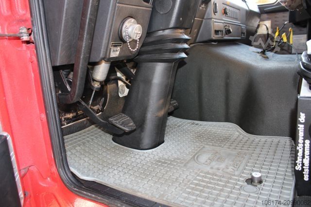 Sonstige MAN 12.232 FA 4x4 TLF 16/24 * 8 Gang Schaltgetriebe*