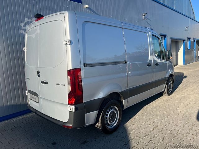 Panel van MERCEDES-BENZ Sprinter 314 AUTOMATIK NAVI TOTWINKEL KAMERA LED
