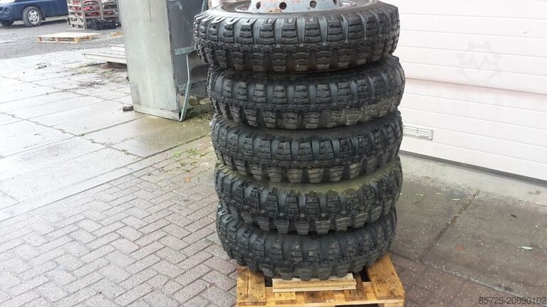 Rad mit Reifen  Vredenstein banden