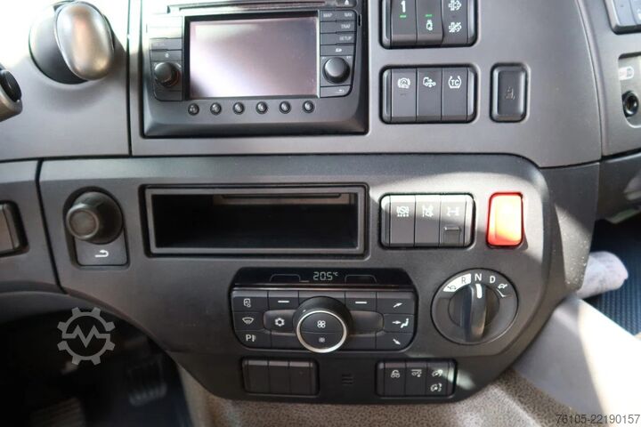 Fahrgestell mit Fahrerhaus DAF CF 450 M4SN3