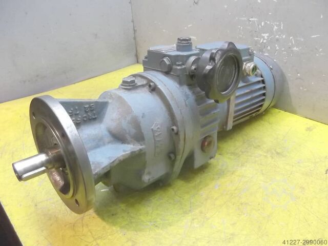 Regelbarer Getriebemotor 0,37 kW 20-100 U/min Motovario TKRR/5