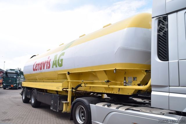 Silo semitrailer Heitling 51.000L 6Kammer Futtersilo Lenk
