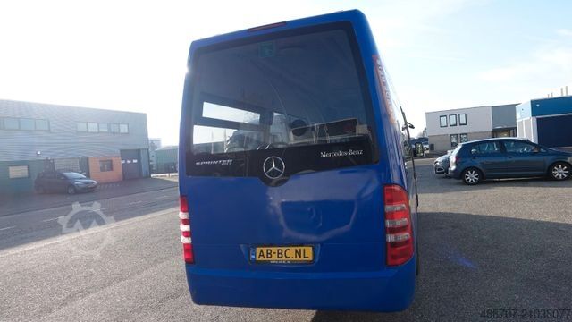 City bus MERCEDES-BENZ Sprinter City 65 euro 6  18 Sitze 14 Stehplätze