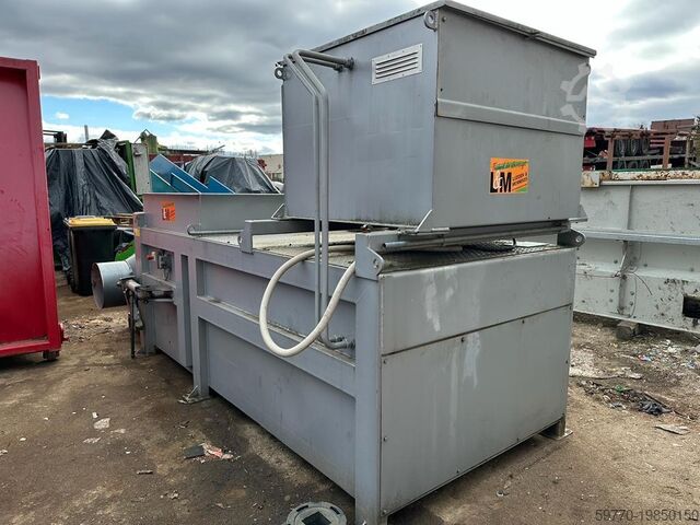 Press container LUDDEN & MENNEKES STV1000