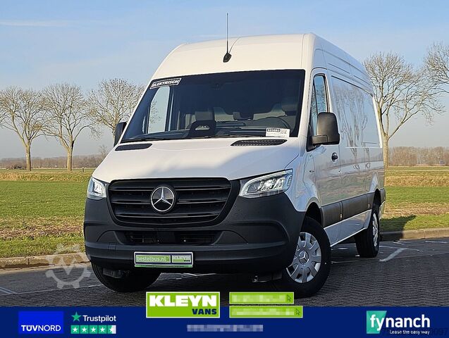 High-roof van MERCEDES-BENZ ESPRINTER 81kWh 300KmWLTP L2H2