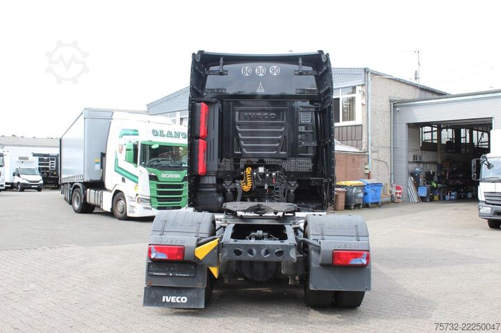 Standard tractor unit Iveco S-Way 480 Retarder 2Tank Navi Kühlbox Hydraulik