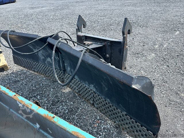 Snow plow Snow plow 