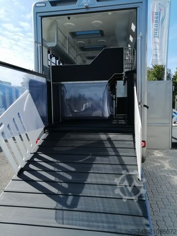 Viehtransporter LKW MERCEDES-BENZ Actros 2651 AKX  Pop-Out,  6 Pferde