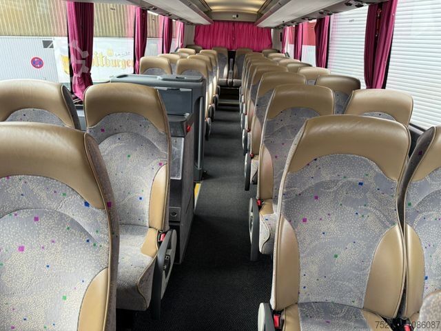 Motor coach VDL Futura FHD2-122/440