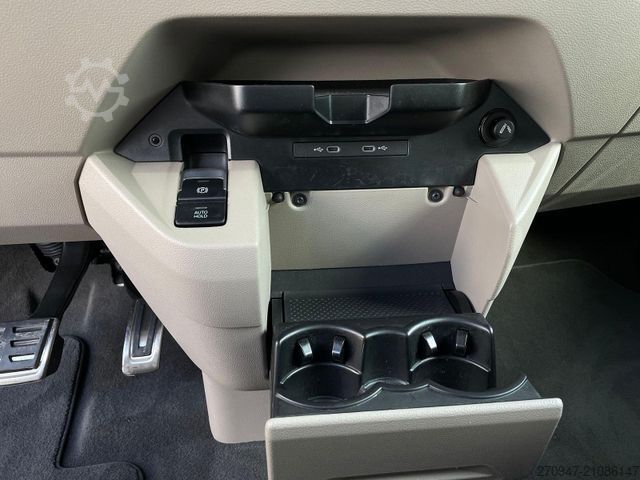 Kleinbus VW T7 Multivan Style eHybrid KR 4MOTION AHK Matrix