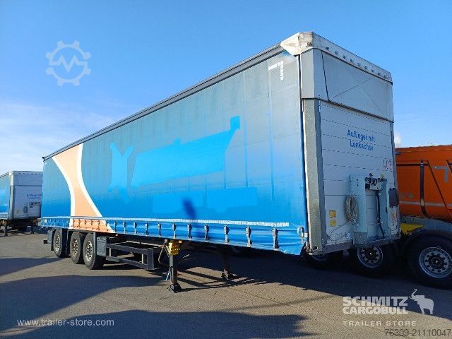 Auflieger mit Pritsche & Plane Schmitz Cargobull Curtainsider Standard Staplerhalterung Getränke