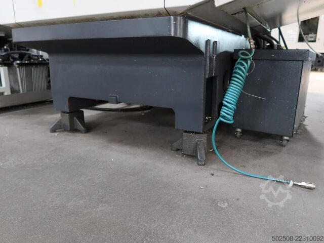 Vertikales Bearbeitungszentrum Brother Speedio S700 X1