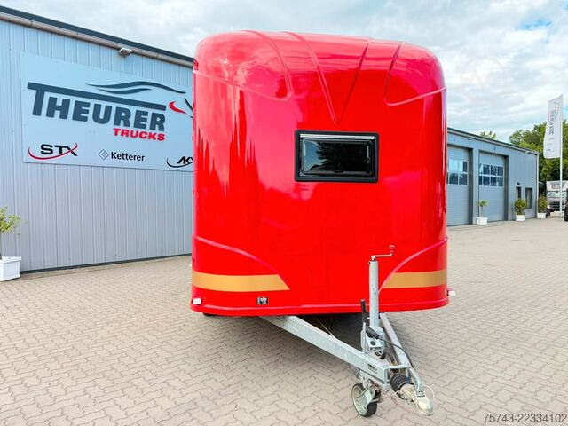 Horse transport trailer  ANKA  3 Pferd3,5t  Pferdeanh. Wohn. Dusche