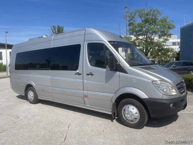 Minibus Mercedes-Benz Sprinter 519 CDI - 22 seats (516)