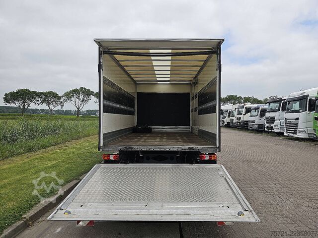 Suitcase MERCEDES-BENZ ATEGO 821 AIRCO LIFT SIDE DOOR