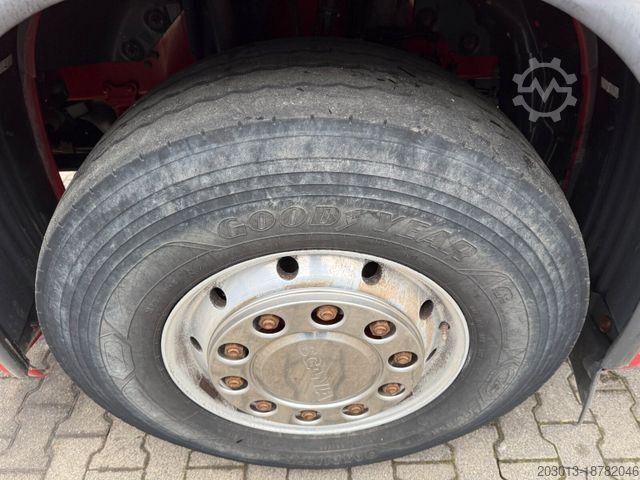 Logging truck SCANIA R560 6x4 Holztransport Kran LOGLIFT HIAB 140S79R