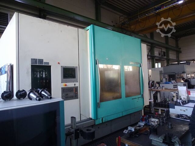 Universal machining center Deckel Maho DMU 200P