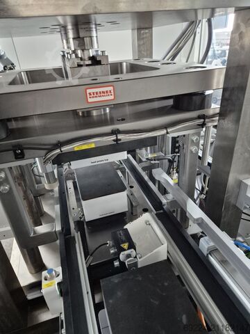 Assembling machine Manz 