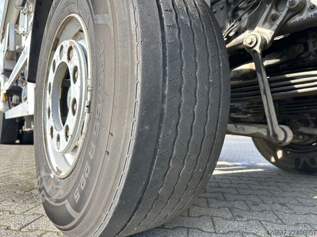 Vacuum tank truck MERCEDES-BENZ Actros 4141 8x4 BB / KoKs Saug und Druckwagen