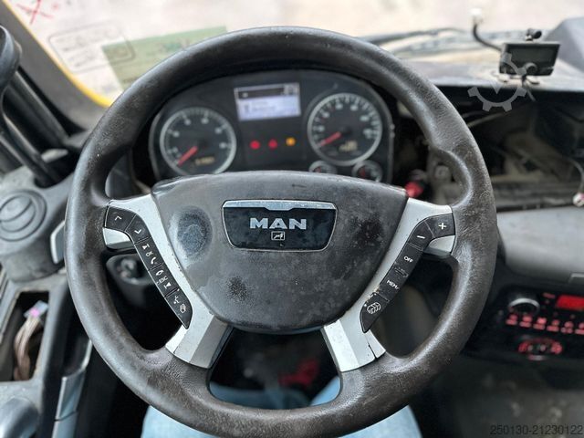 Dreiseitenkipper LKW MAN TGS 35.480 8x6BB Meiller Bordmatik *Motorschaden