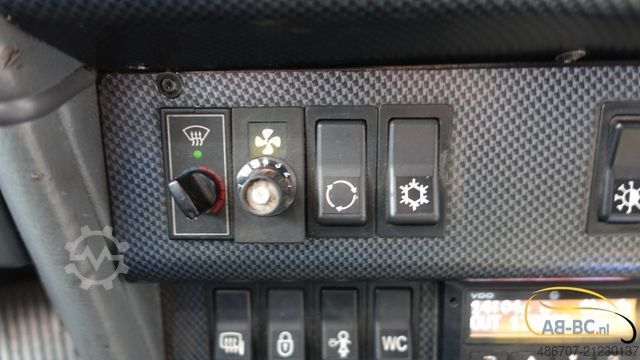 Reisebus VAN HOOL T917 ACRON 63 Sitze EURO 5