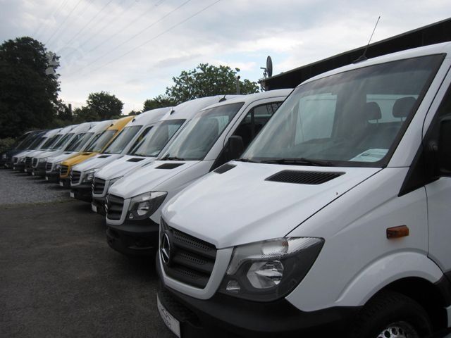 Kastenwagen MERCEDES-BENZ Vito Kasten 114 CDI PRO FWD extralang*Regale*AHK