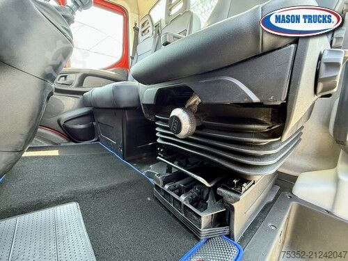 Transporter mit Kipper Iveco Daily 35c120 gru e ribaltabile NUOVO