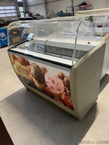 ISA Jamaica 7 Eisvitrine Eis Eistheke ISA Jamaica 7