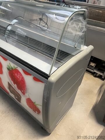 ISA Jamaica 7 Eisvitrine Eis Eistheke ISA Jamaica 7