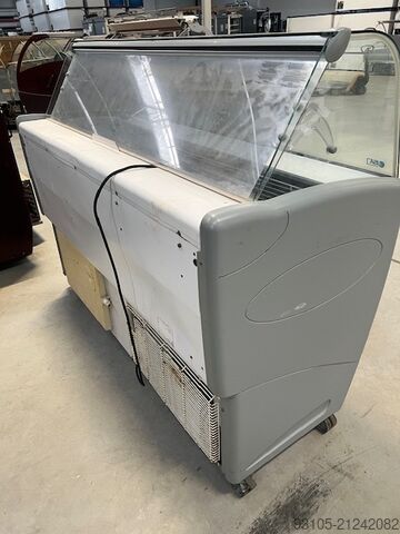 ISA Jamaica 7 Eisvitrine Eis Eistheke ISA Jamaica 7