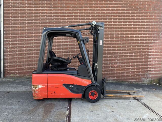 Electric 3-wheel forklift Linde E18L-02