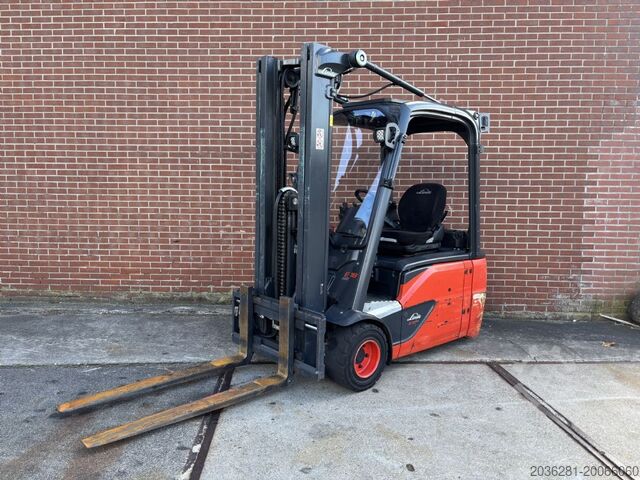 Electric 3-wheel forklift Linde E18L-02