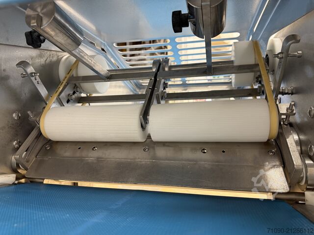 Fischverarbeitungsmaschine Uni-Food Technic V-1558