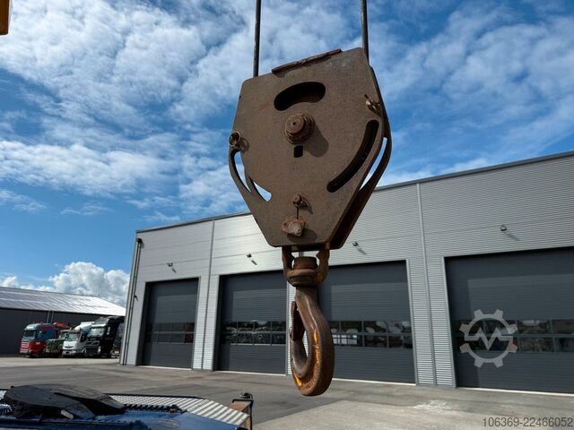 Standard tractor unit SCANIA R500 8X4 Kran / Crane EFFER 1355 8/S Winch