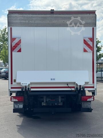 Beverage truck SCANIA P 320 / LBW / 2 x AHK / LENKACHSE / 18 PAL