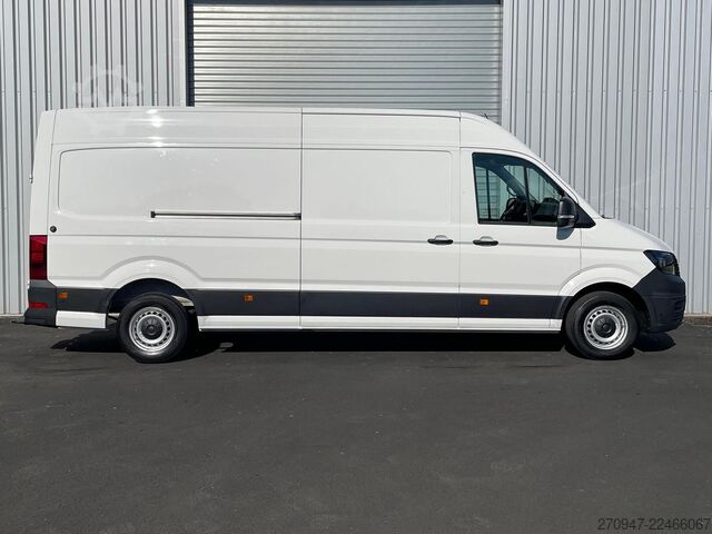 High top van VW Crafter Kasten 35 L4H3 NAV RFK äden