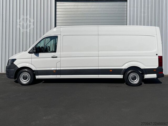 High top van VW Crafter Kasten 35 L4H3 NAV RFK äden