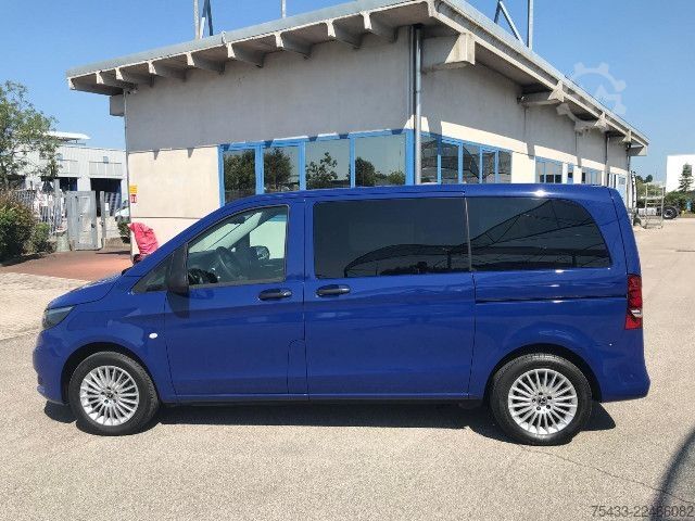 Customized van Mercedes-Benz Vito 116 cdi Compact 4x4 tourer select auto my20