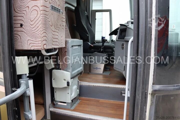 Coach Van Hool TX16 ALICRON