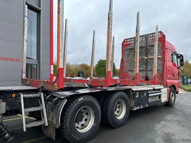 Holztransporter MAN TGX 26.500 6x4 BL Kurzholz TajfunLIV 150Z 9,6