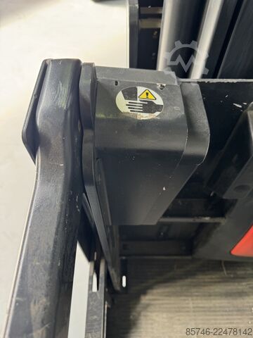 V 10 / * DEMO !! DOUBLE steering !! LINDE V 10 /  * DEMO !! DOUBLE steering !!
