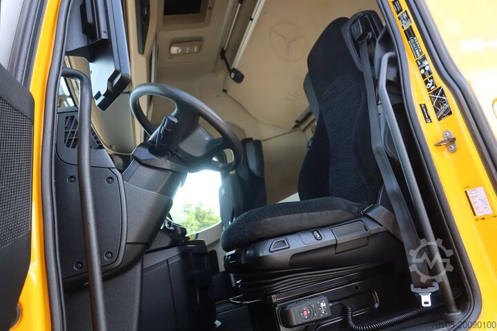 Fahrgestell mit Fahrerhaus Mercedes-Benz Actros 2642 LL Chassis Cabine Giga space