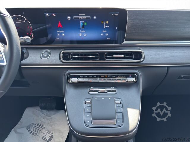 Minibus Mercedes-Benz V 250 d AVANTGARDE Lang 360 ACC AHK AUT Facelift