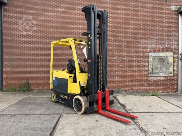 Electric 4-wheel forklift Hyster E4.0XN