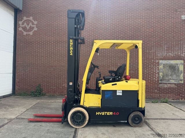 Electric 4-wheel forklift Hyster E4.0XN
