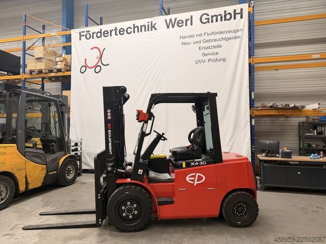 Elektro 4 Rad-Stapler EP EFL302X4
