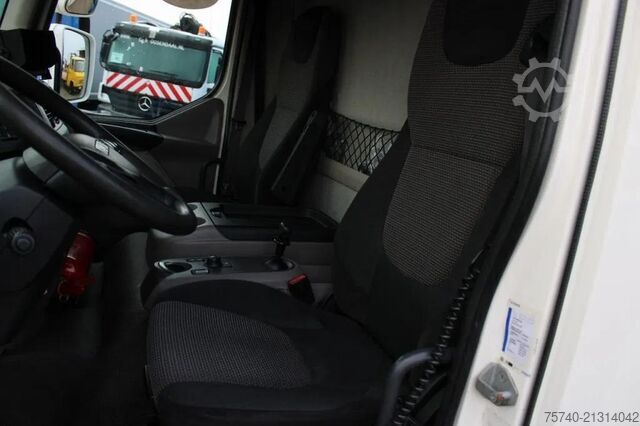 Refrigerated/freezer transport DAF LF 250 + CARRIER XARIOS 500 + 16T EURO 6 + PERF...