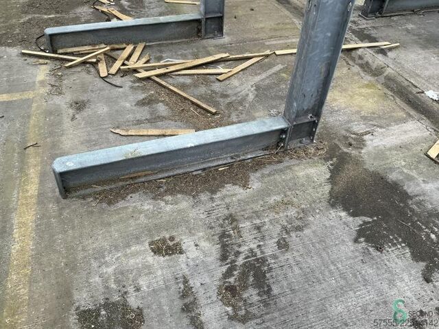Cantilever racking  Stow Stow 