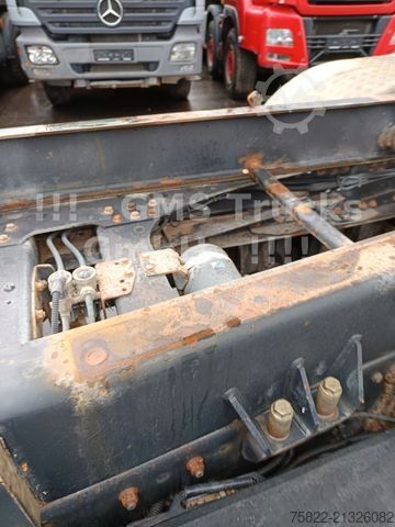 Kipper LKW MAN MAN TGA 35.430 / 8X4 / Meiller Mulde / German